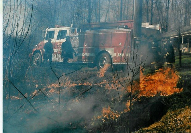 Engine 4-9-2 at a woods fire on Dogwood Drive... 4/4/95